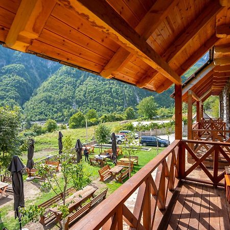 Hotel Restaurant Alpet Theth Zewnętrze zdjęcie