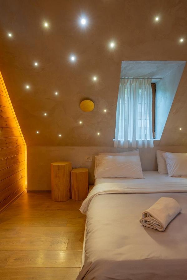 Hotel Restaurant Alpet Theth Zewnętrze zdjęcie