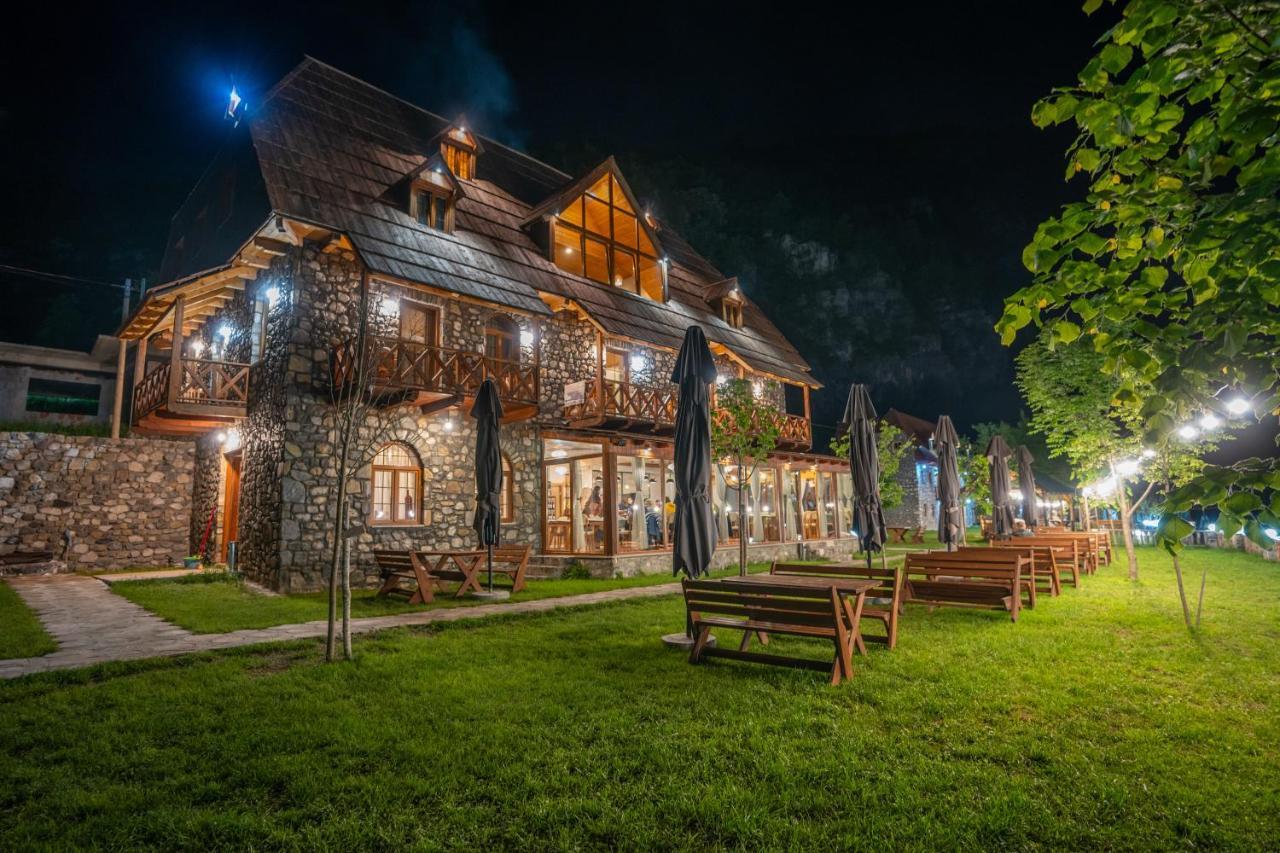 Hotel Restaurant Alpet Theth Zewnętrze zdjęcie