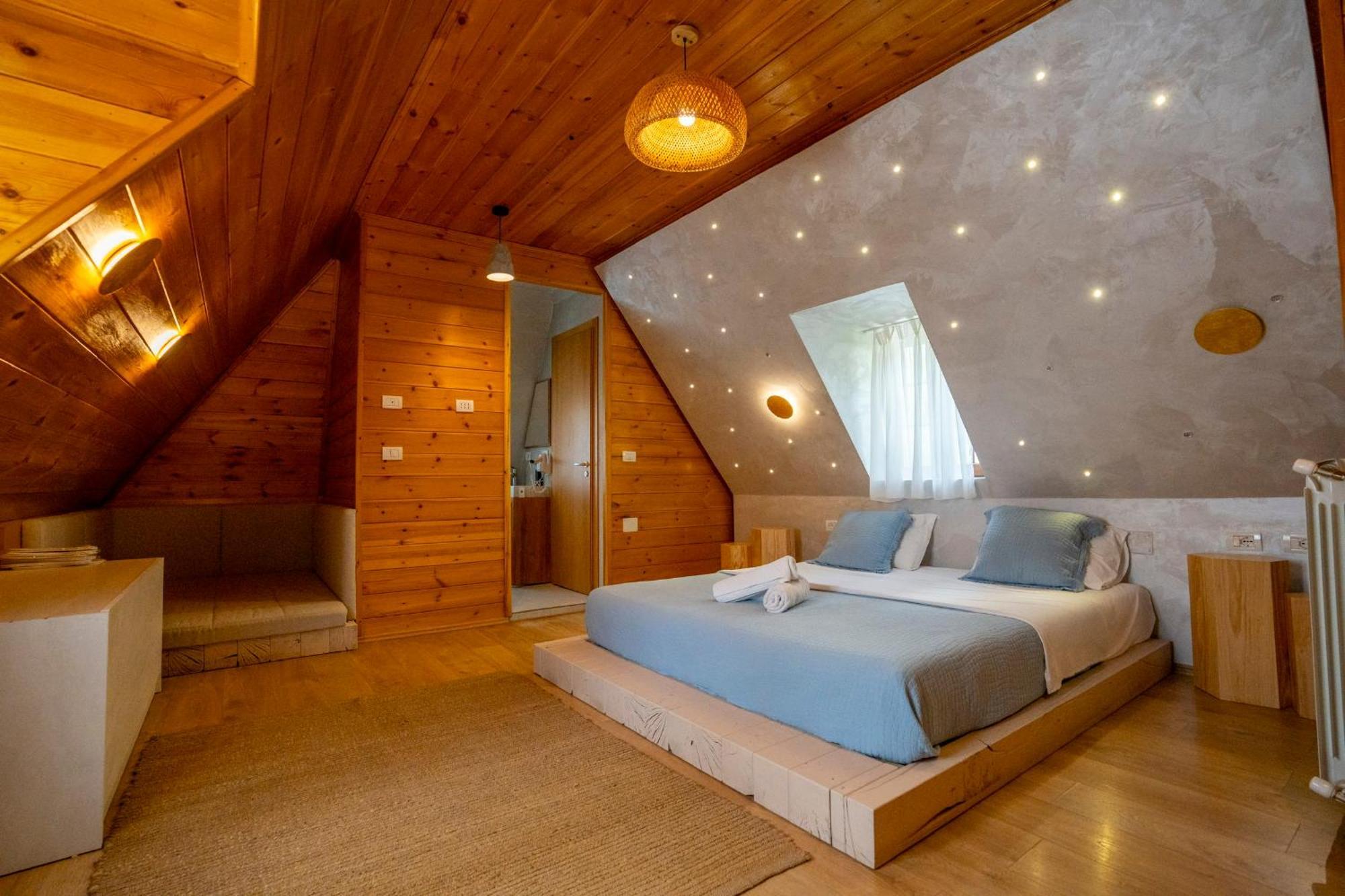 Hotel Restaurant Alpet Theth Zewnętrze zdjęcie