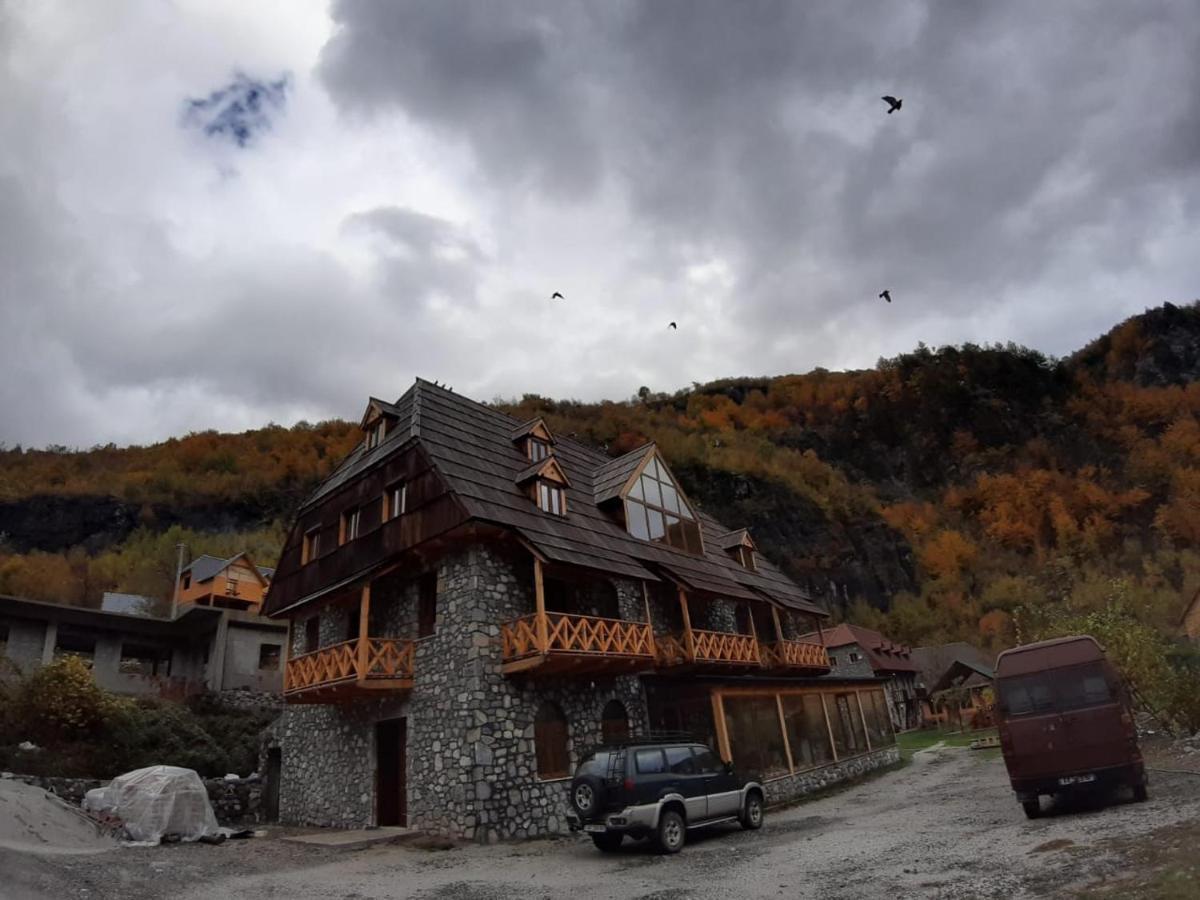 Hotel Restaurant Alpet Theth Zewnętrze zdjęcie