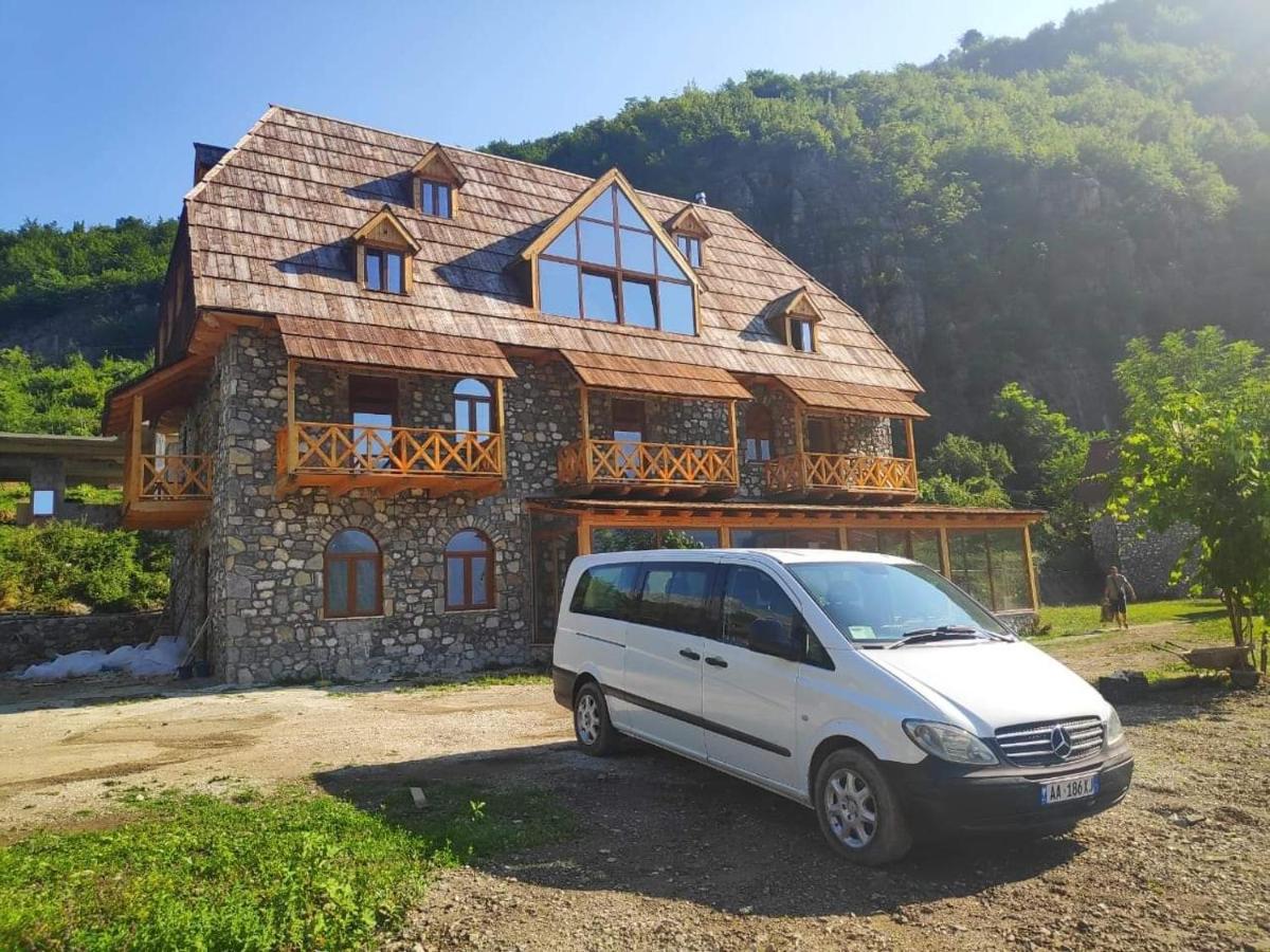 Hotel Restaurant Alpet Theth Zewnętrze zdjęcie